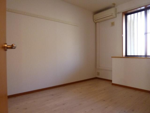 クローバーハウスＢの物件内観写真