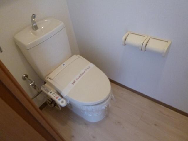 クローバーハウスＢの物件内観写真