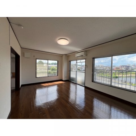 ハイツ霜越の物件内観写真