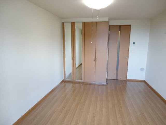 グランドゥールⅡの物件内観写真