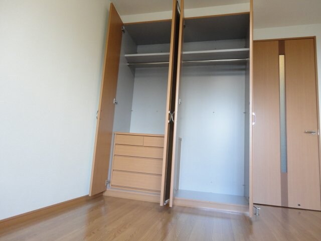 グランドゥールⅡの物件内観写真