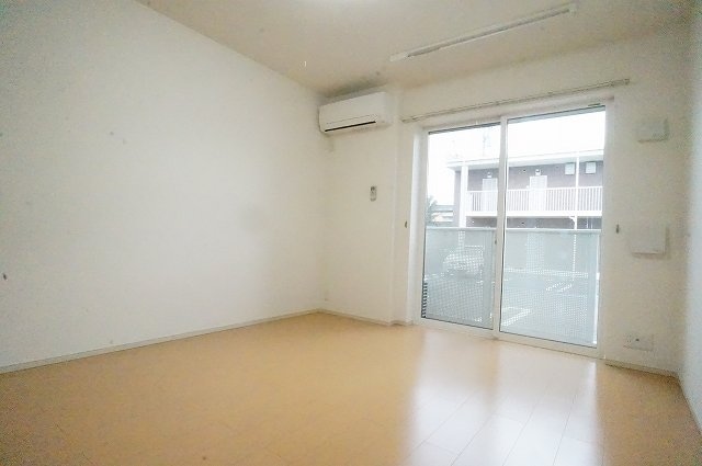 カ－サリブラ　Ⅰの物件内観写真