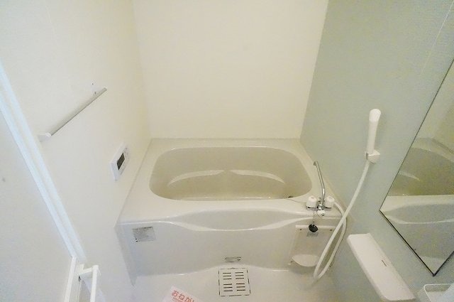 カ－サリブラ　Ⅰの物件内観写真