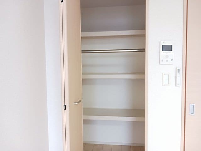 イースト　アヴェニューの物件内観写真