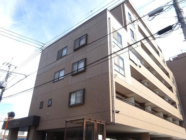 レナジア陽東B棟の物件外観写真