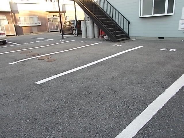 エルディム小堀Ａの物件外観写真