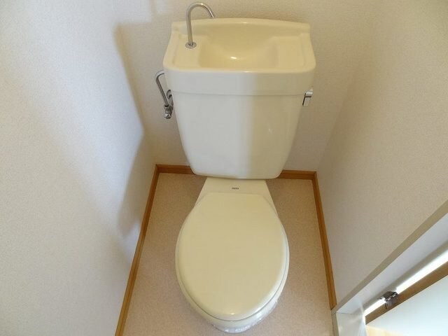 エルディム小堀Ａの物件内観写真