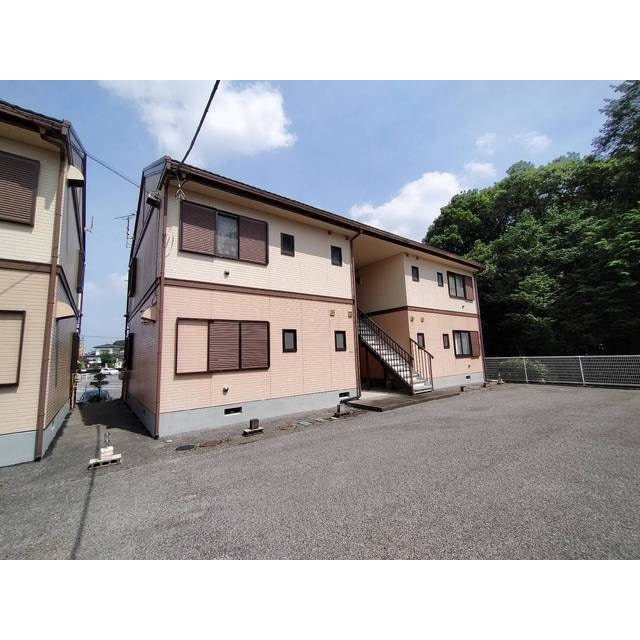 シャトルハイツBの物件外観写真