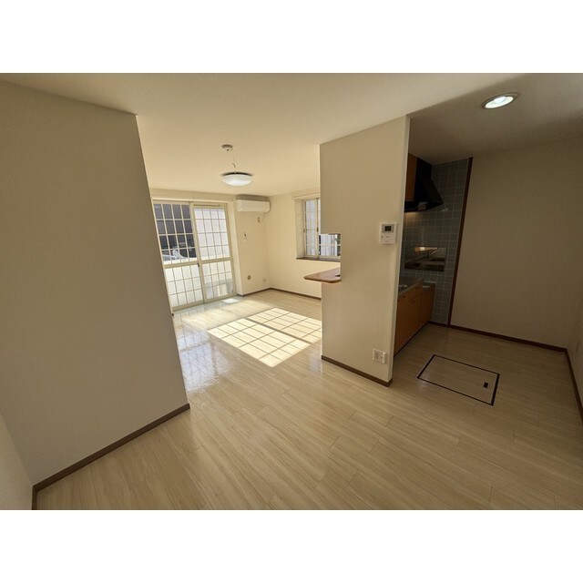 モダンピープルＢ棟の物件内観写真