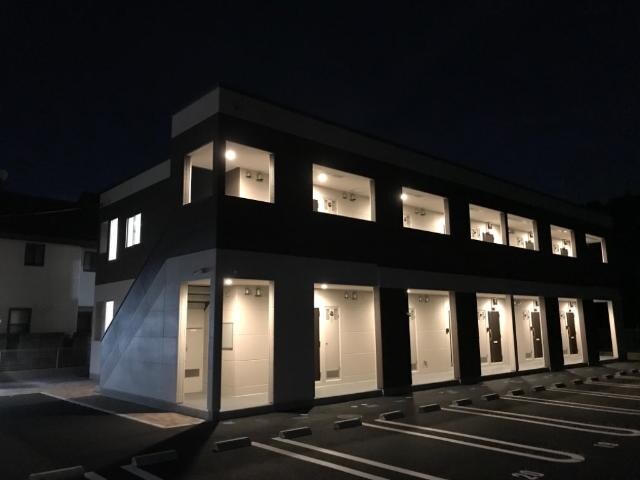 フェリーチェの物件外観写真