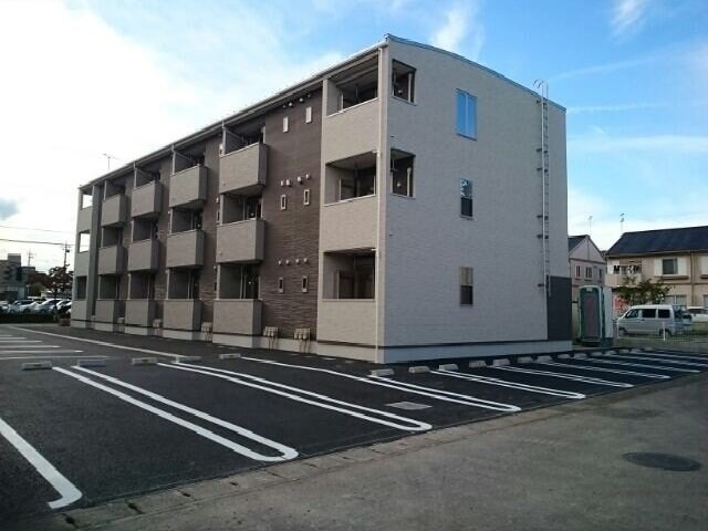 アルベール平松の物件外観写真