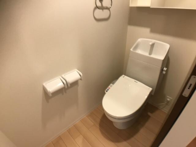 オーヴェストの物件内観写真