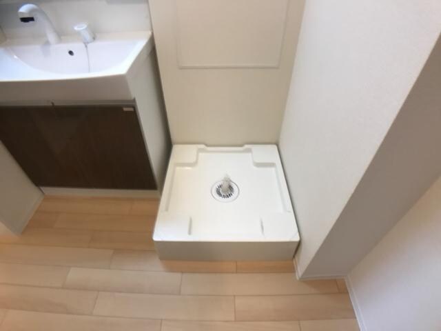 オーヴェストの物件内観写真