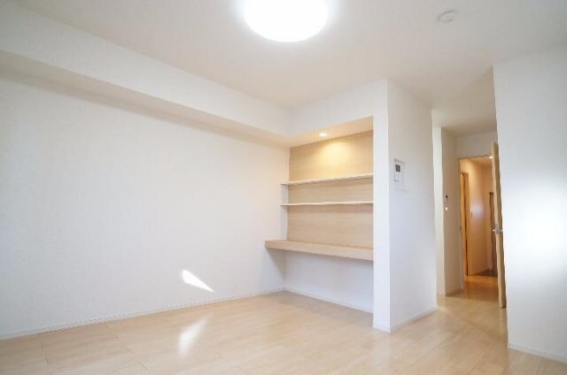 ネオガーデン・紀の物件内観写真