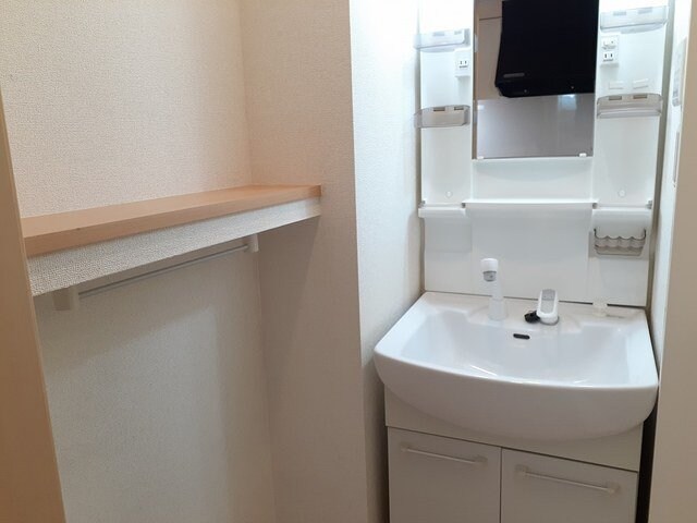 カ－サリブラ　Ⅰの物件内観写真