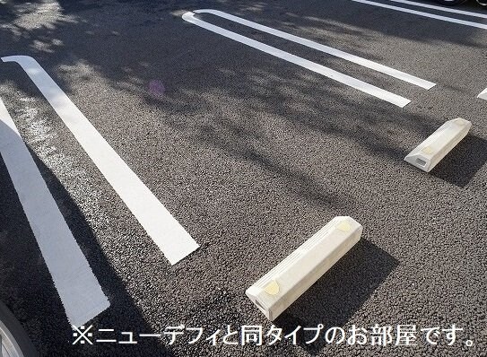 上横田町アパートの物件外観写真