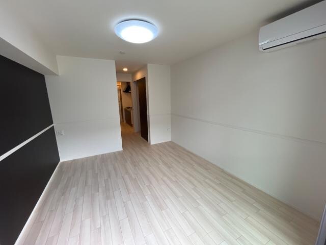 ロンド・ベル（LONDO BELL）の物件内観写真