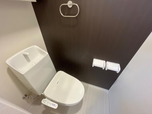 ロンド・ベル（LONDO BELL）の物件内観写真