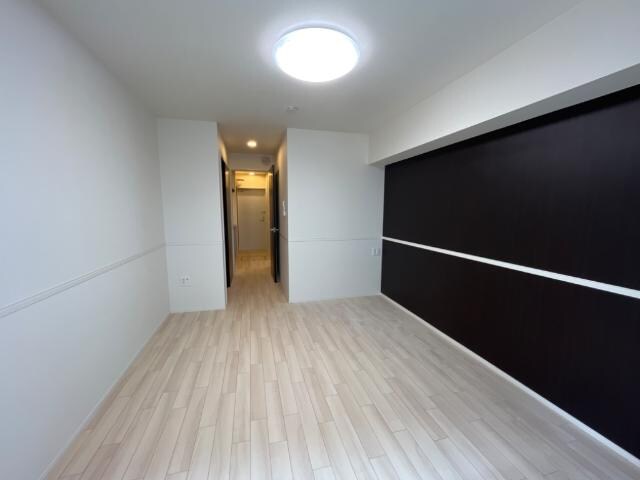 ロンド・ベル（LONDO BELL）の物件内観写真