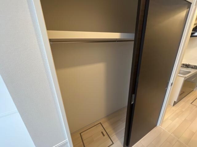 ロンド・ベル（LONDO BELL）の物件内観写真