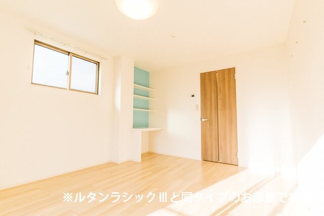 平松本町アパートの物件内観写真