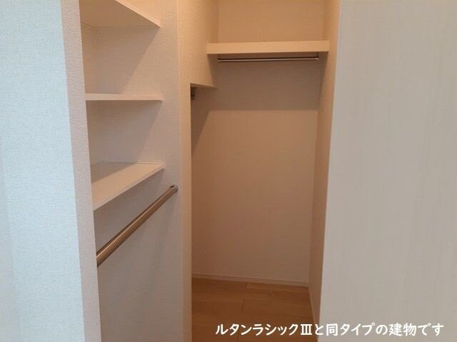 平松本町アパートの物件内観写真