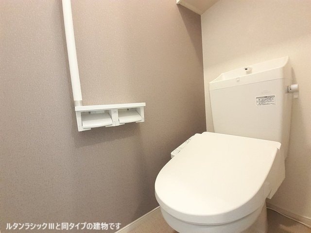 平松本町アパートの物件内観写真