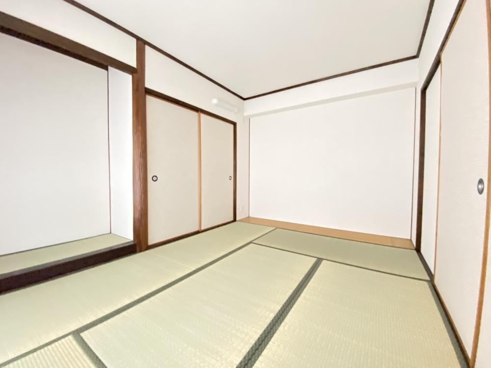 FOURM-レジデンス東園田の物件内観写真