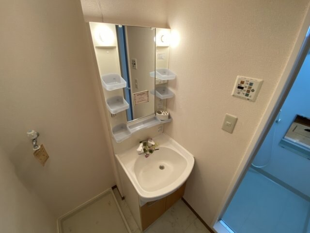 ライフランドスケープB棟の物件内観写真