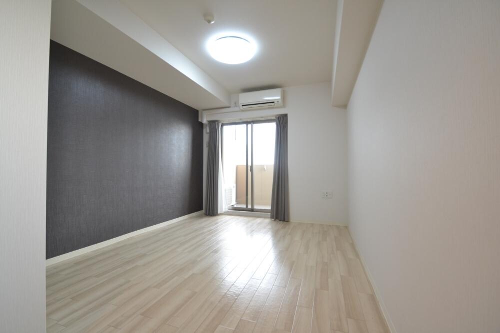 インベスト塚口S-FRONTの物件内観写真