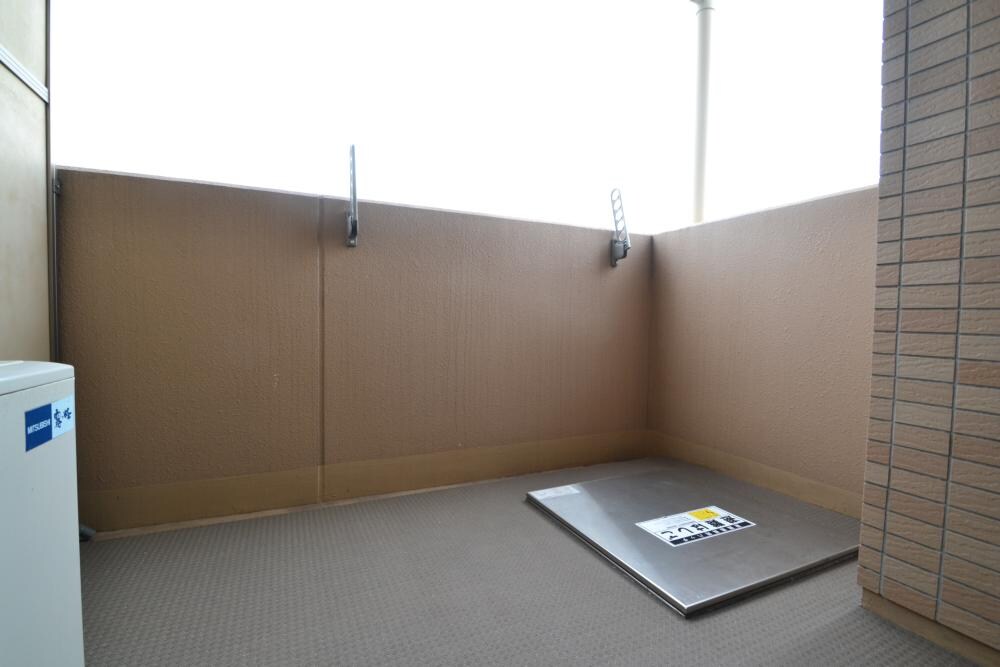 インベスト塚口S-FRONTの物件内観写真