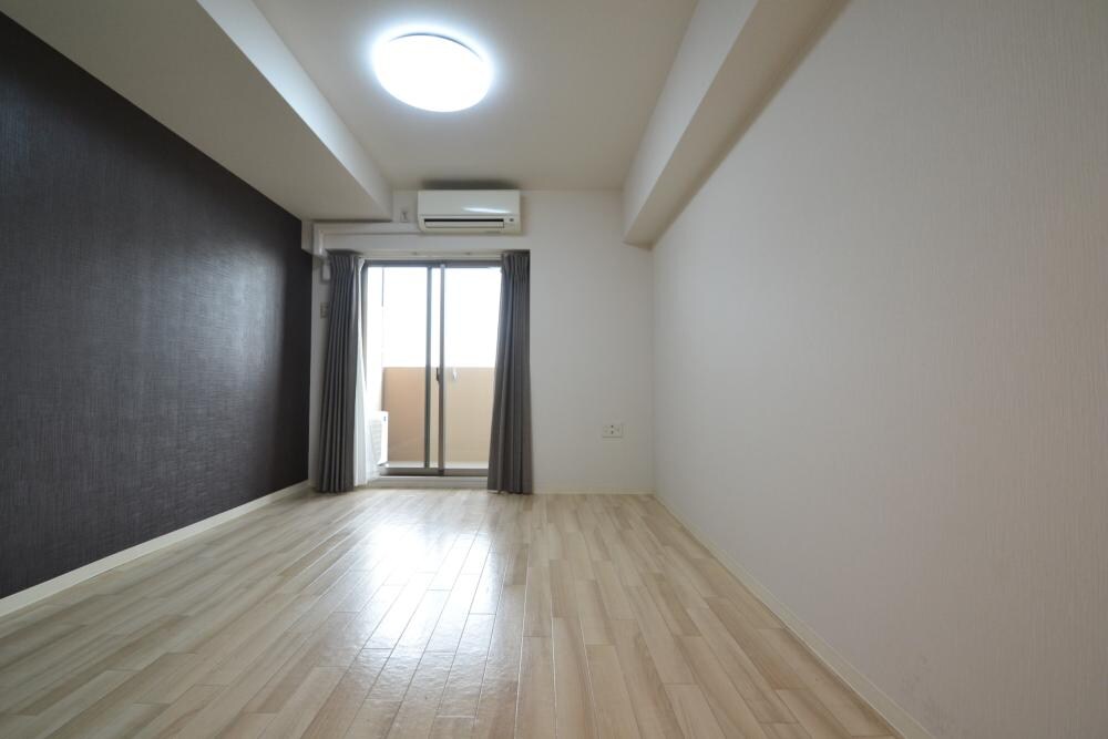 インベスト塚口S-FRONTの物件内観写真