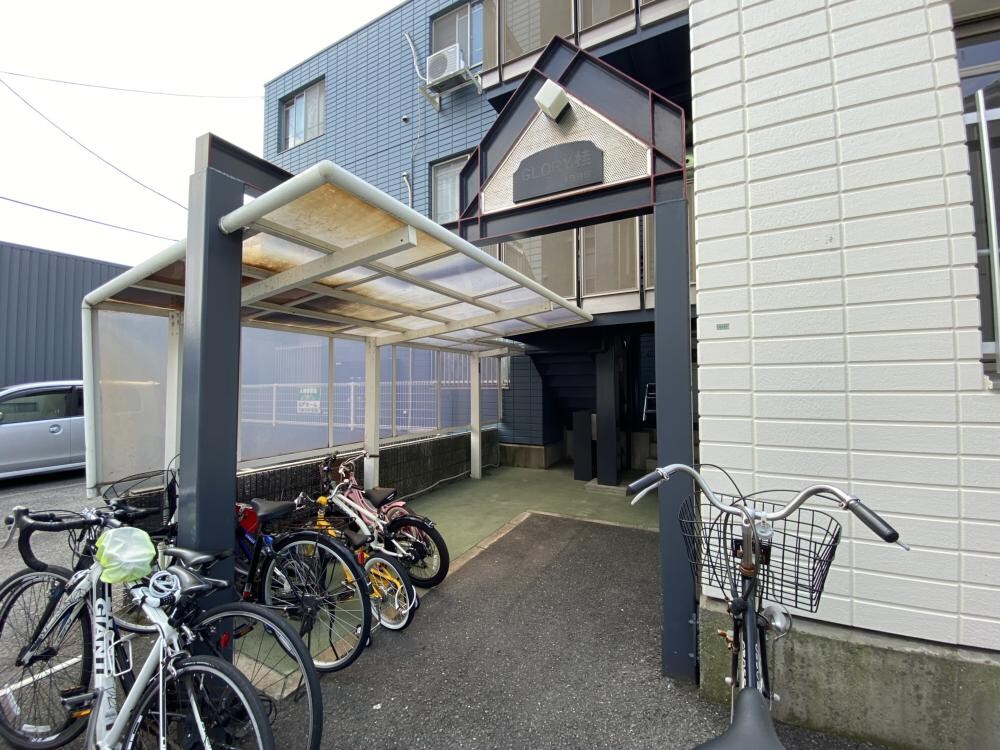 グローリー桂の物件外観写真