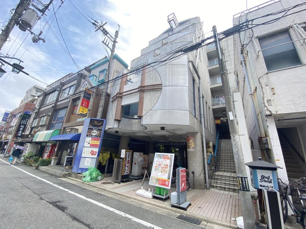 ハッピーコート塚口駅前の物件外観写真