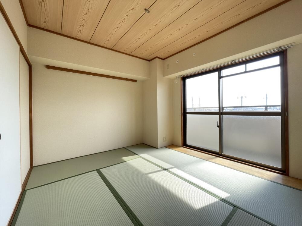 アモル甲東園の物件内観写真