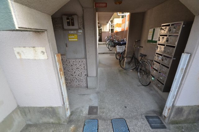 ロイヤルハイツ武庫之荘の物件外観写真