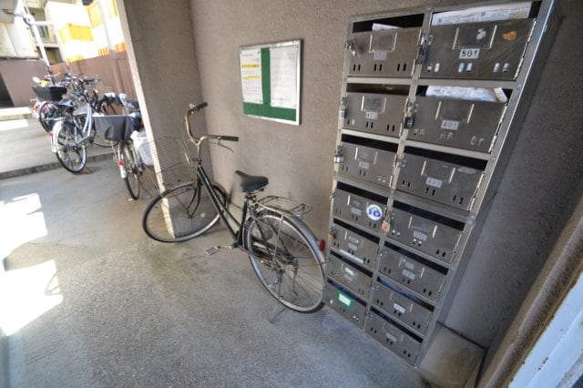 ロイヤルハイツ武庫之荘の物件外観写真