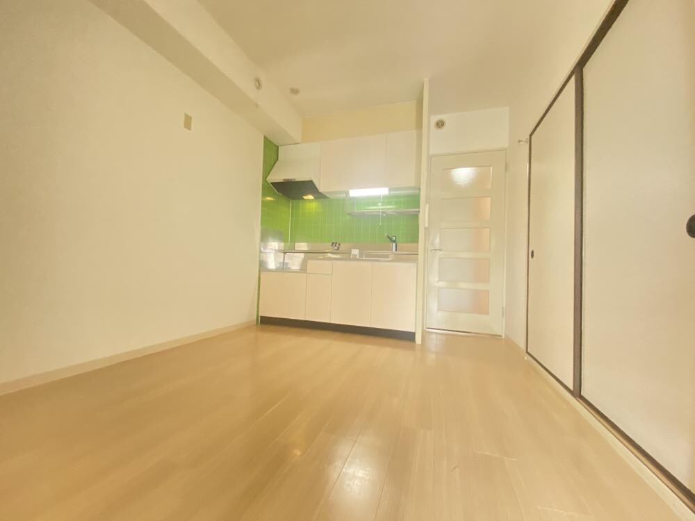 サンロイヤル塚口の物件内観写真