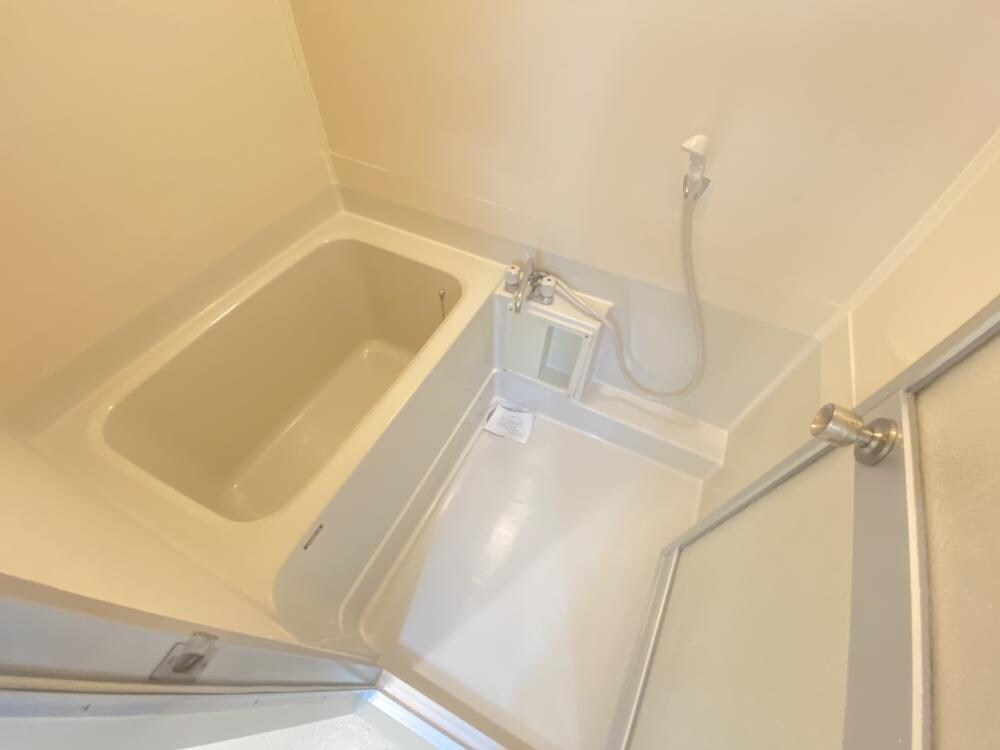 サンロイヤル塚口の物件内観写真