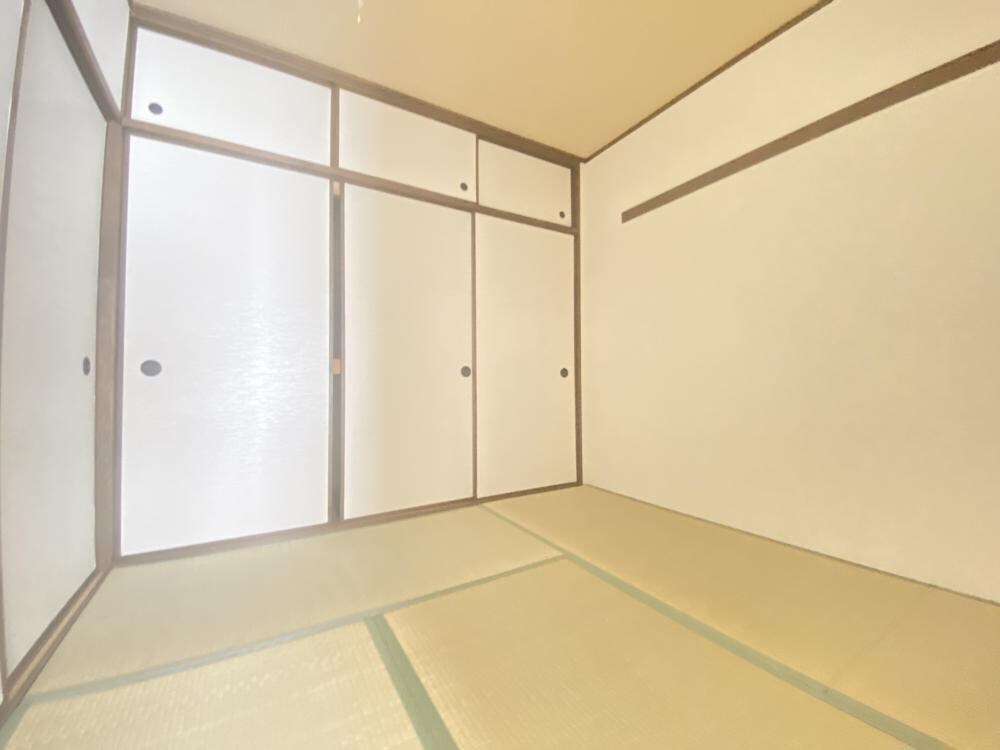 サンロイヤル塚口の物件内観写真