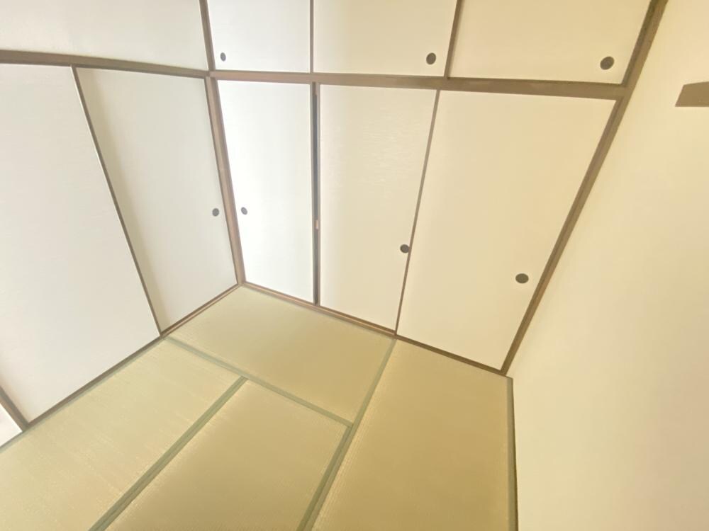 サンロイヤル塚口の物件内観写真