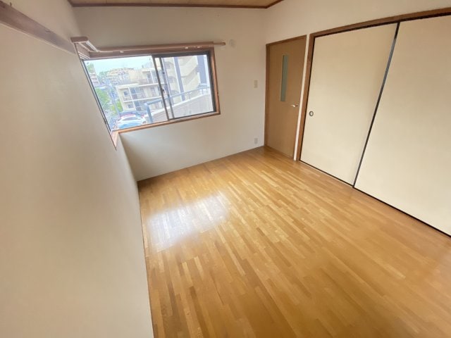 ユニライフ甲子園の物件内観写真