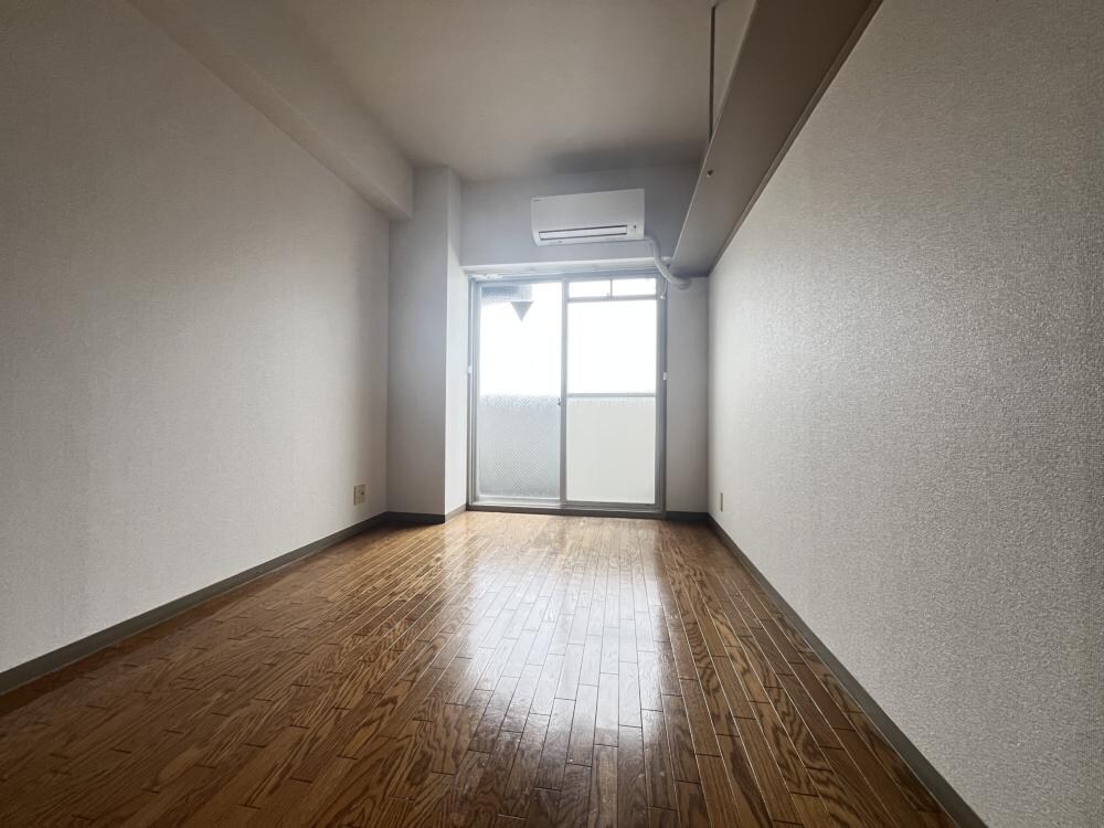 サンロイヤルの物件内観写真