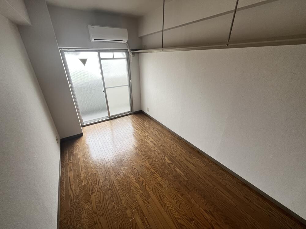 サンロイヤルの物件内観写真