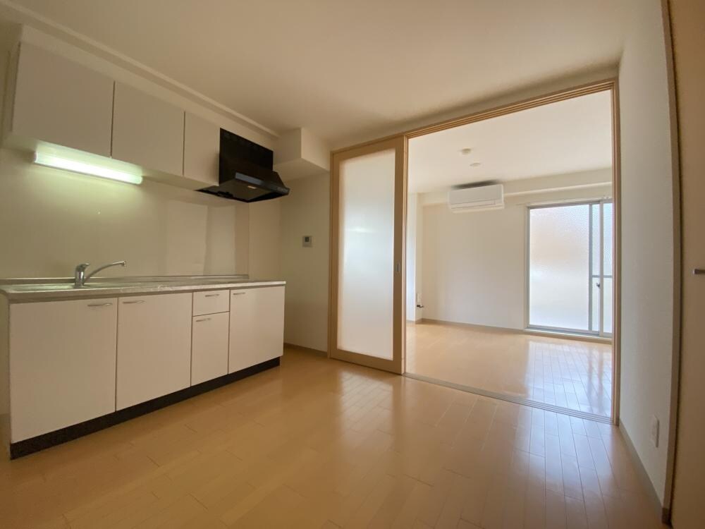 瑠璃甲東園の物件内観写真