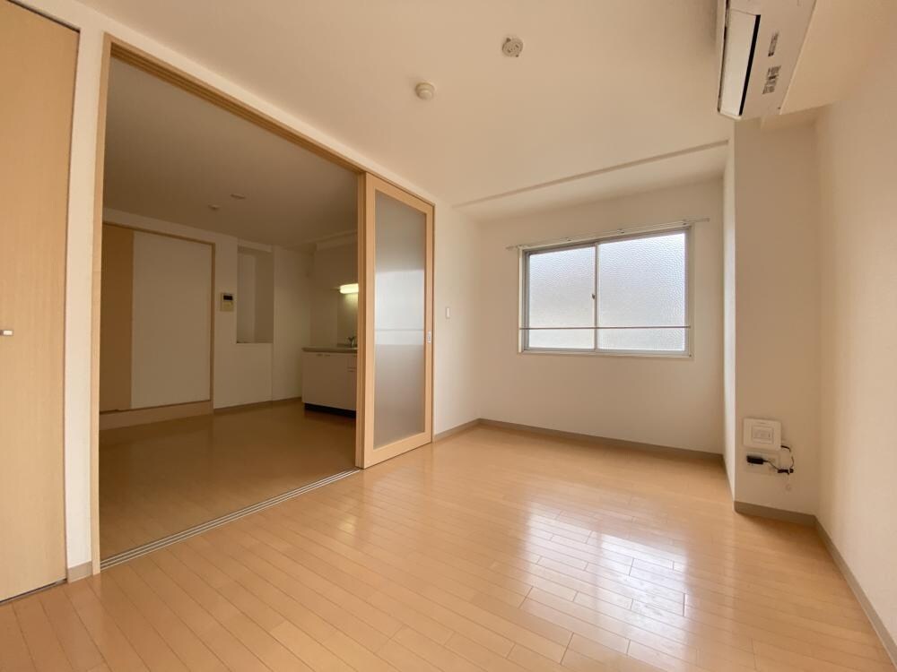 瑠璃甲東園の物件内観写真