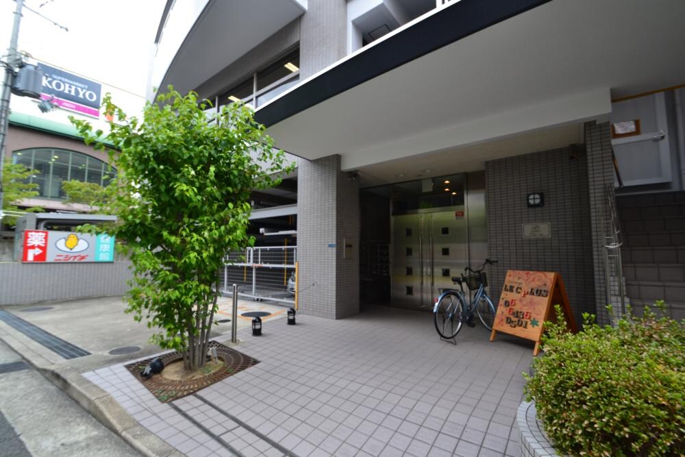 ブルームの物件外観写真