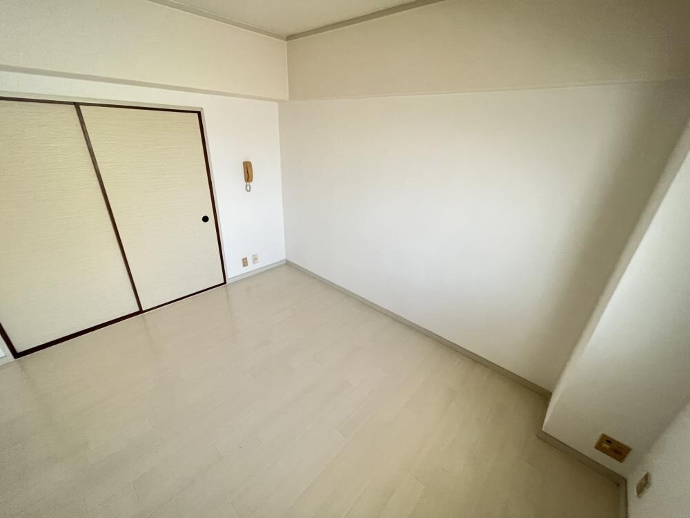 ルミエール立花の物件内観写真