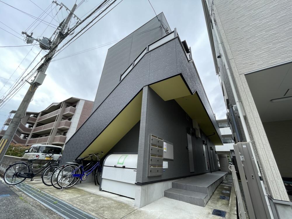 エイトの物件外観写真