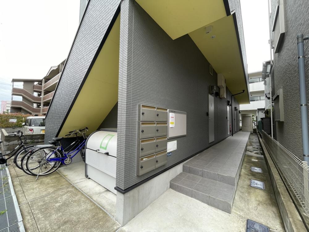 エイトの物件外観写真